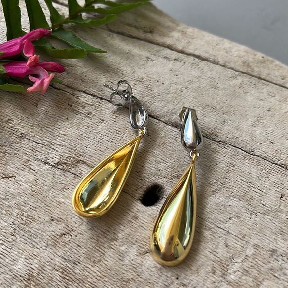 SAVVY CIE JEWELS, 18k GOLD PLATED TWO-TONE DROP EARRINGS  NWT - Picture 4 of 6